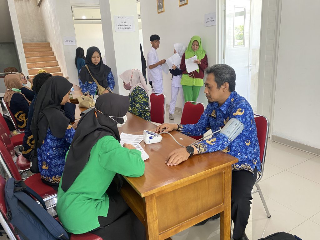 Cek Kesehatan Massal di Klinik NU Kampung Hijau, Wujud Kepedulian Bersama