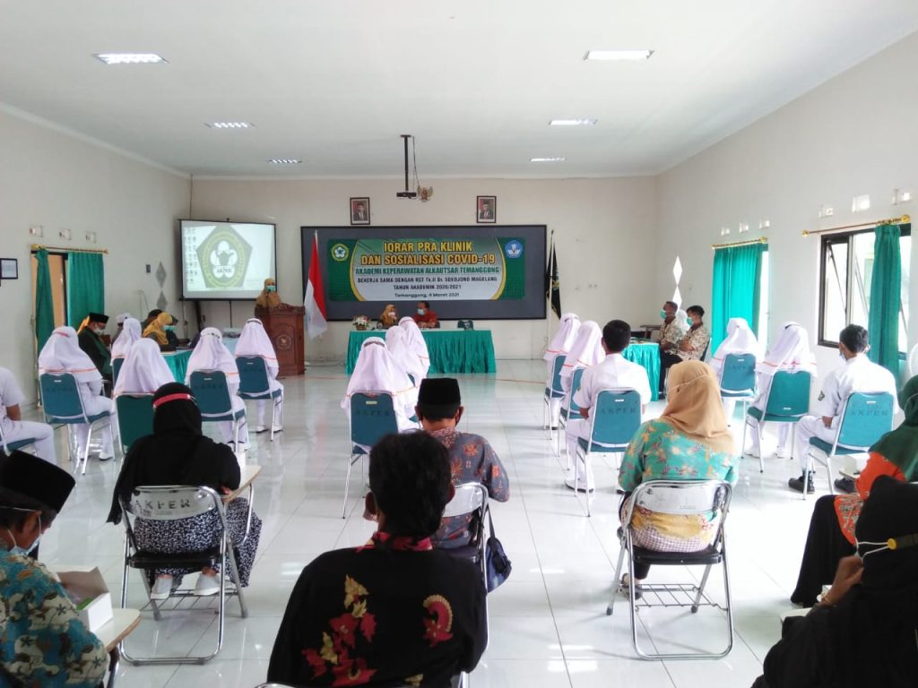 Ikrar Praklinik, Mahasiswa Akper Alkautsar Temanggung Siap Jalani Praktik Klinis dengan Profesionalisme dan Etika