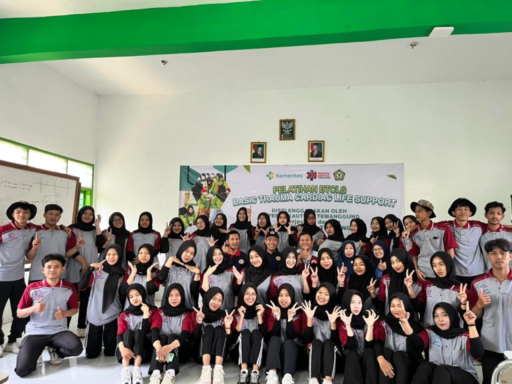 PELATIHAN BTCLS AKPER ALKAUTSAR TEMANGGUNG HASILKAN PESERTA LULUS 100%